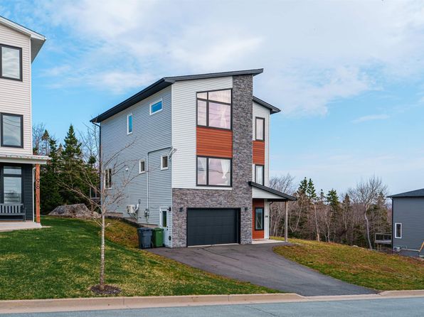 104 Angler Dr, Halifax, NS B3R 0C8