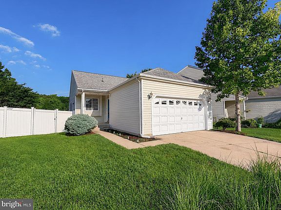 2nd image of 45525 Coosan Ct