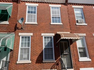 1139 Tree St, Philadelphia, PA 19148
