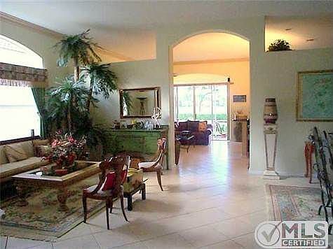 4th image of 7203 Demedici Cir