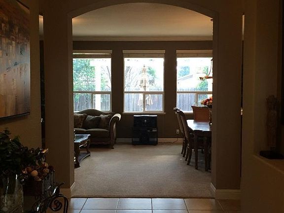 4th image of 2032 Shropshire St