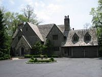 1st image of 9 Forest Hill Dr