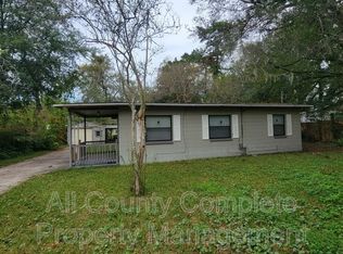 3517 Centerhill Dr N, Jacksonville, FL 32254