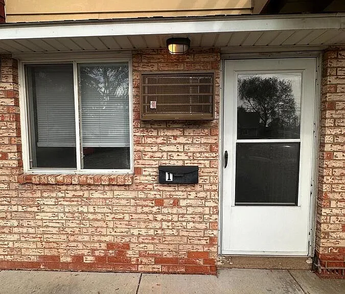 5311 N Detroit Ave #1 — Photo 4