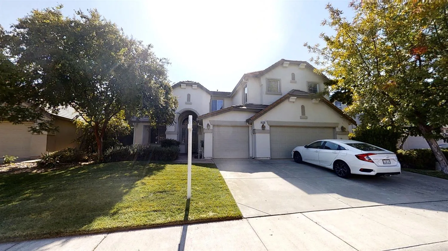 420 Lyman Cir photo 1