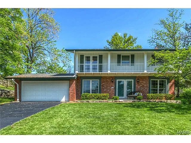 1101 Wrought Iron Ln photo 1