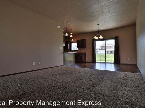 3rd image of 7511 S Brookside Pl #3436661