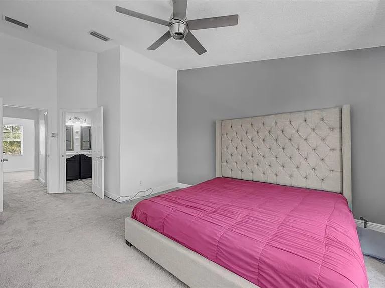 6127 Bayside Key Dr — Photo 23