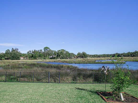 4th image of 12637 Windy Willows Dr N