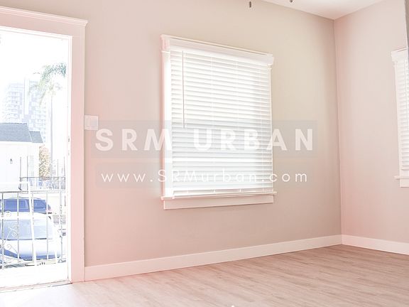 5th image of 438 W Date St APT 1