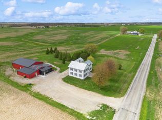 N5207 Lemke Rd, Chilton, WI 53014
