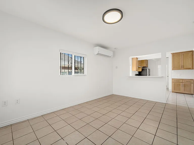 3258 Gleason Ave #3258 — Photo 3