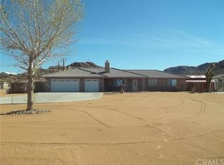 15675 Laguna Seca Dr, Apple Valley, CA 92307