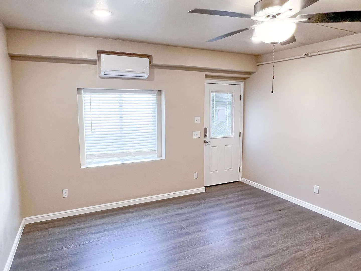 S106 - *utilities included* Ground Floor Studio! — Photo 2