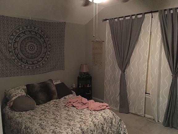 2nd image of 42320 La Gabriella Dr
