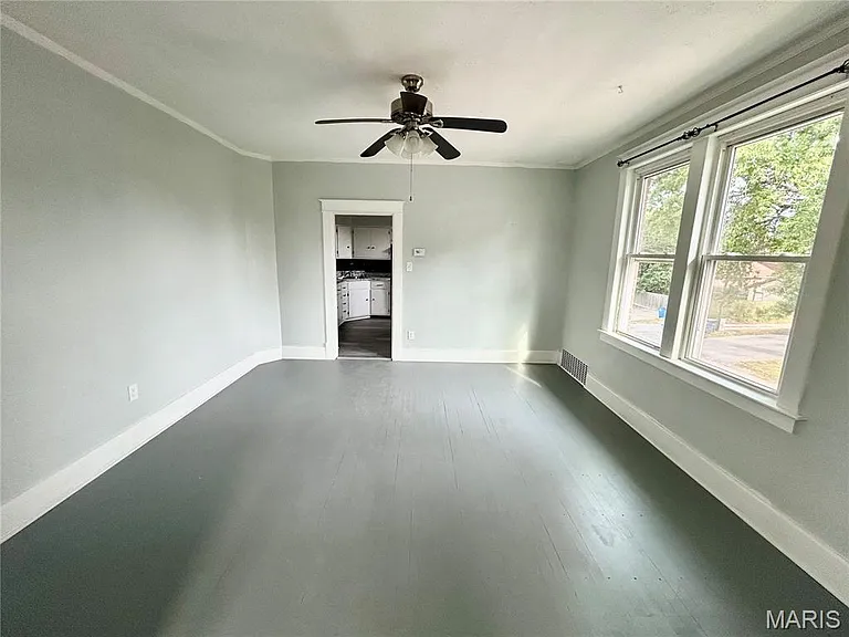 2459 State St #B — Photo 12