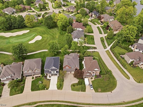 2nd image of 33984 Crown Colony Dr