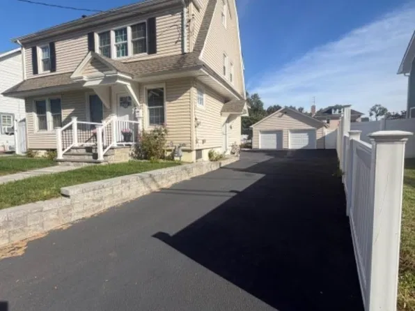 17 Kenvil Ave, Roxbury Twp., NJ 07876