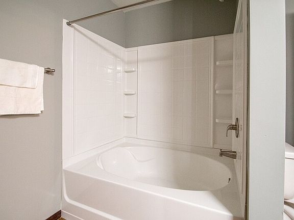 4th image of 1501 Jackson St #607