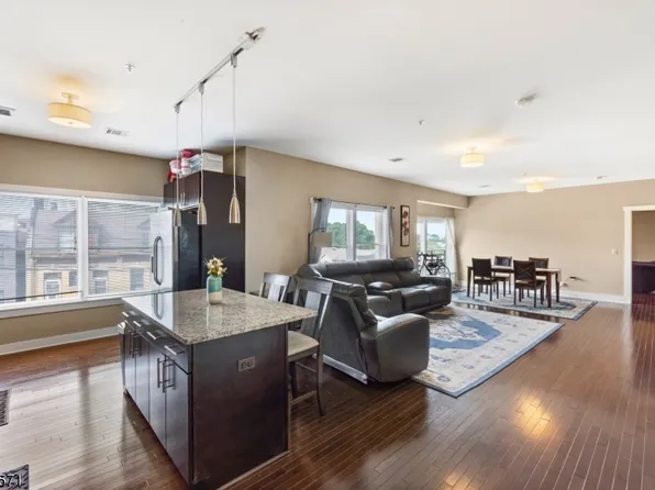 110 Broad St Unit 303 #303, Newark City, NJ 07104