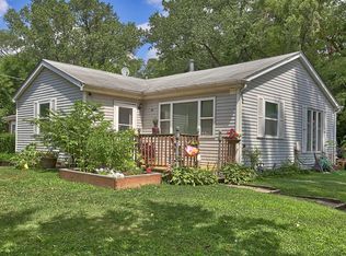 93 Bay Rd, Fox Lake, IL 60020