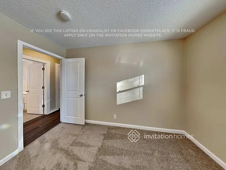 6631 Fridley St NE — Photo 14