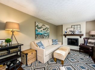 3824 Dinsmore Castle Dr, Columbus, OH 43221