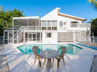 1774 Bunting Ln, Sanibel, FL 33957