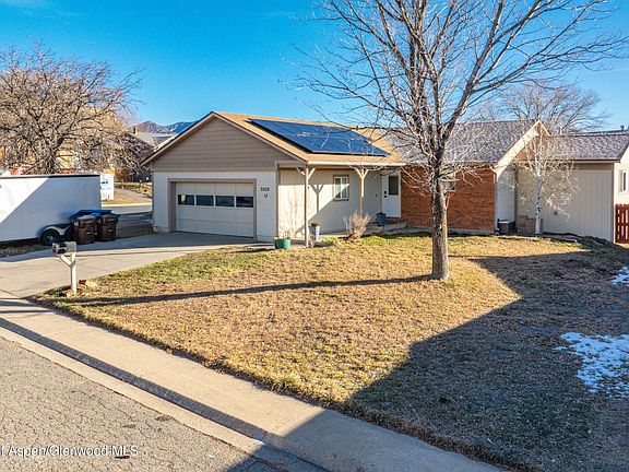 2nd image of 2820 West Ave