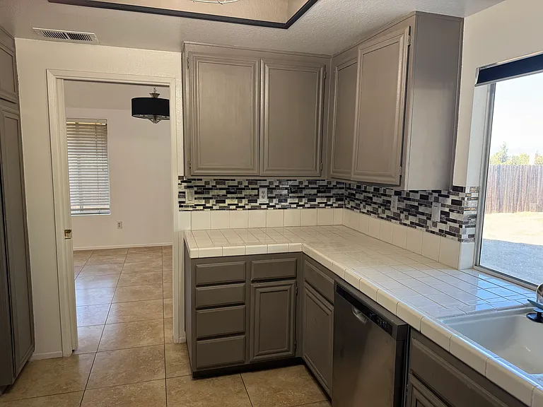 9075 Dancy Cir — Photo 5