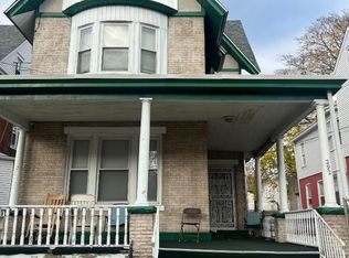 292 Spring St, Trenton, NJ 08618