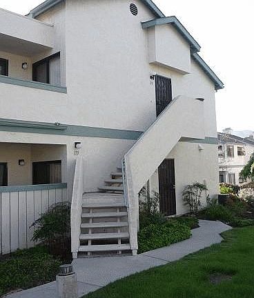 End unit with no one above