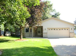 1664 125th Ln NW, Coon Rapids, MN 55448