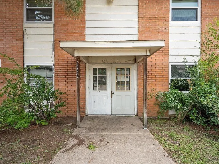 3532 Midwest Dr #C — Photo 25