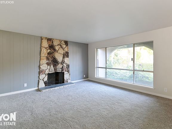 3rd image of 2525 Castine Ct