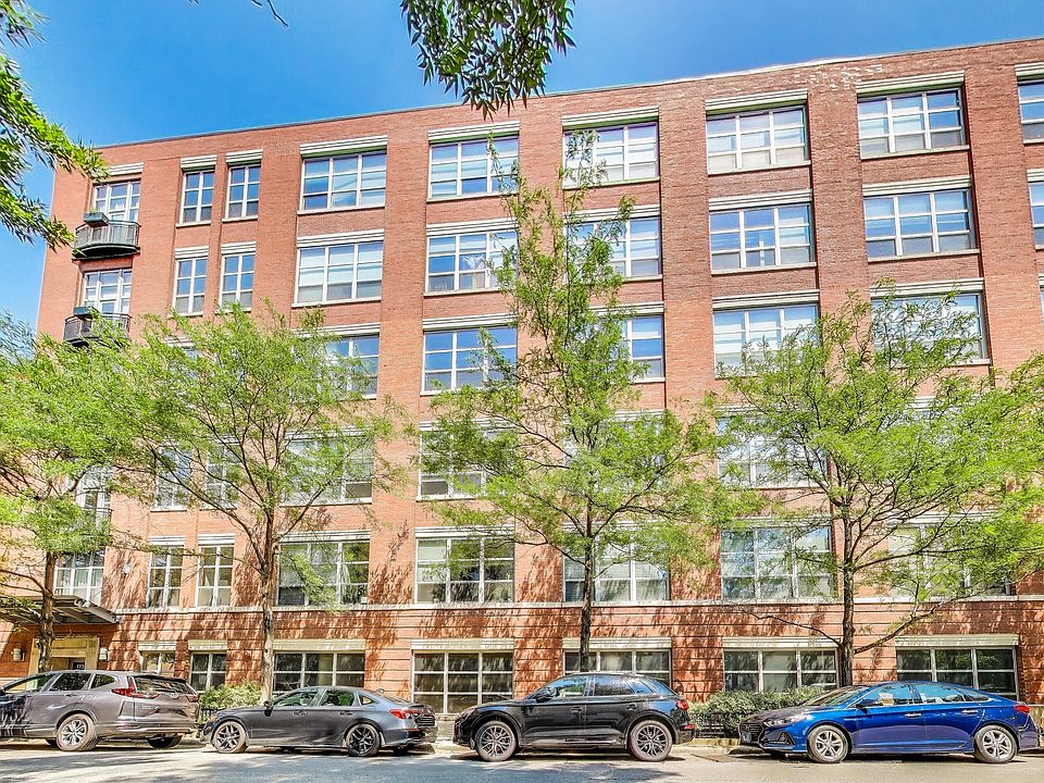 1st image of 1735 N Paulina St #422N