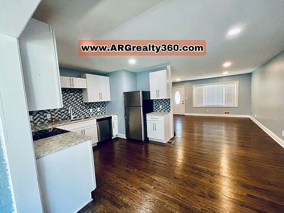 3rd image of 4223 Theresa Ct