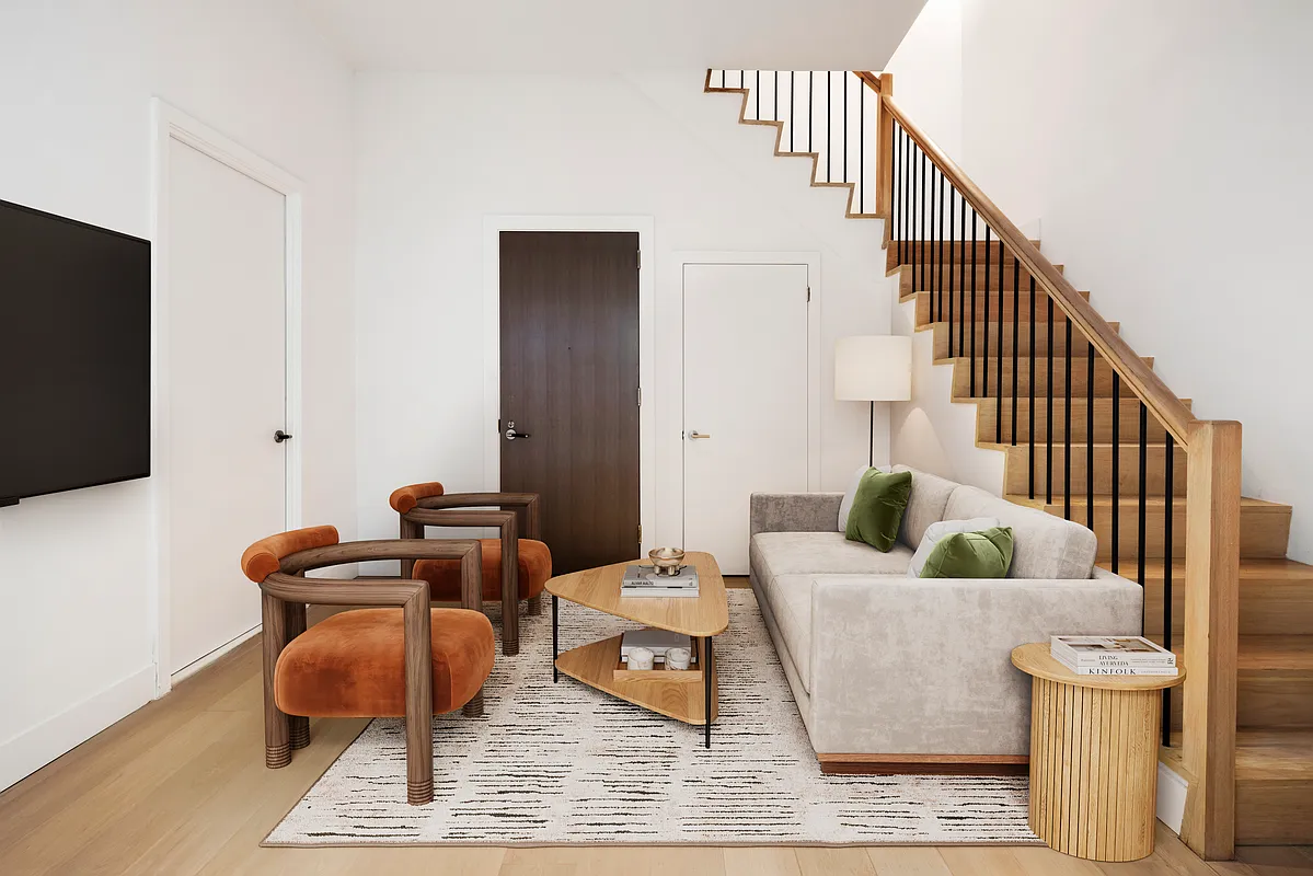 L'Appartement 最終価格　イエロー　GENTLEMAN KNIT 251 W 87th St New York NY | Zillow
