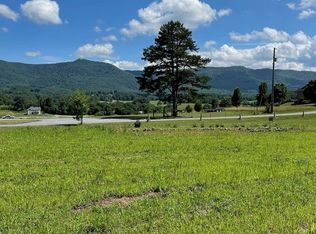 61 Alvey Hill Rd, Dandridge, TN 37725