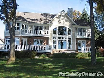 2nd image of 4701 Surfwood Dr