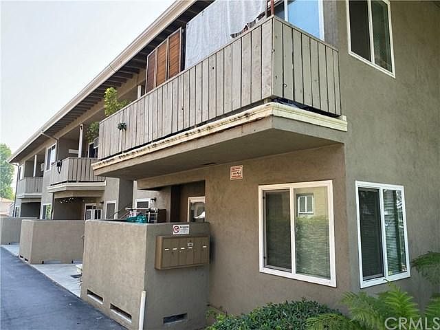2nd image of 100 S Grand Oaks Ave Unit 6