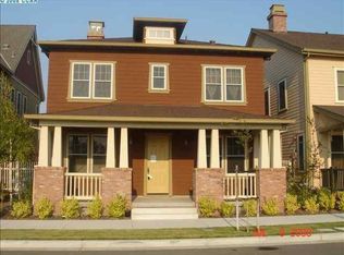 3042 N Front St, Hercules, CA 94547