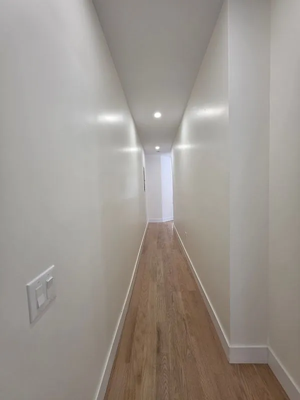 2 bed, 2.0 bath, 800 sqft, $3,150 — Photo 3
