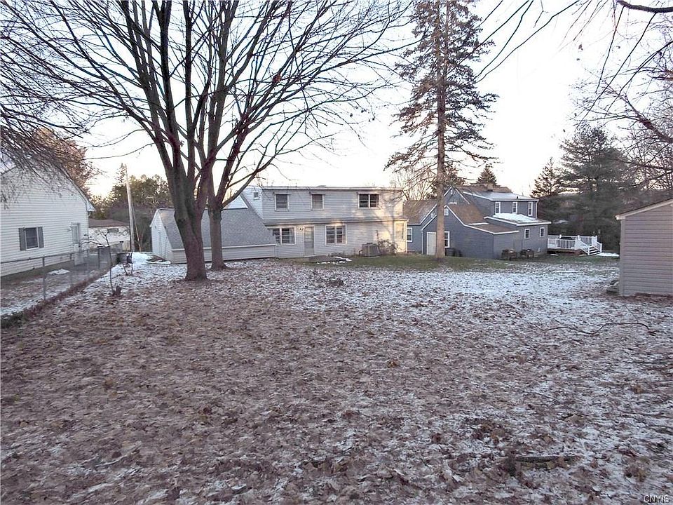 2nd image of 17 Terrace Hill Dr