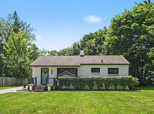 1415 Franklin St, Haslett, MI 48840
