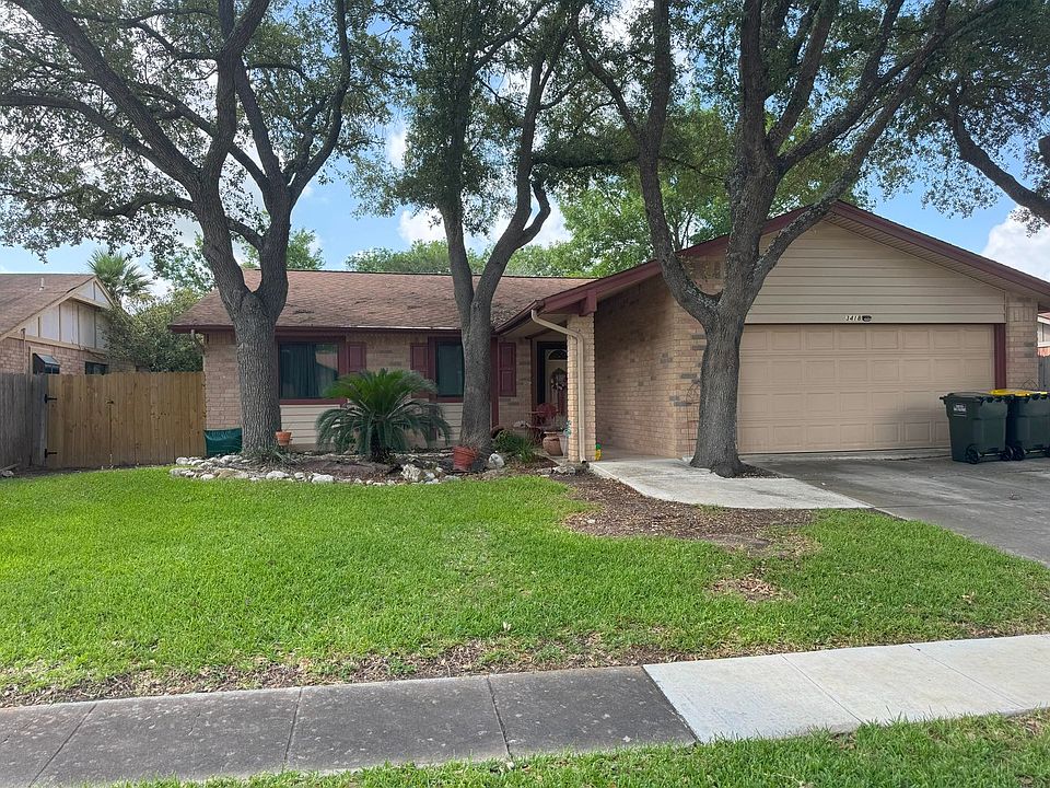 1st image of 3418 Meadow Head Dr
