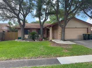 3418 Meadow Head Dr, Schertz, TX 78108