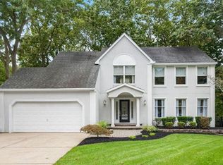 14 Cooper Skill Dr, Sicklerville, NJ 08081