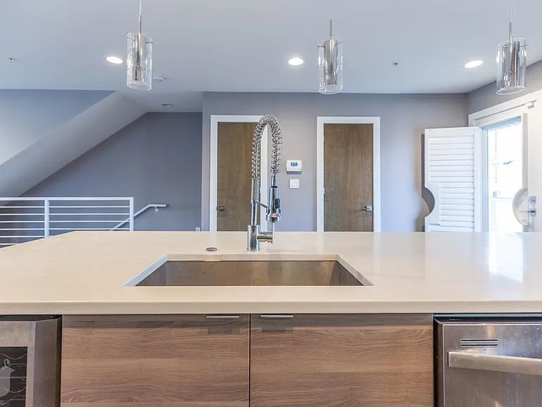 1330 Montello Ave NE #1 — Photo 12