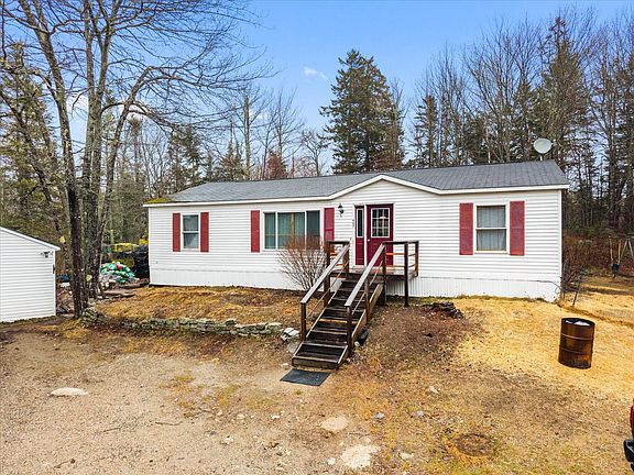 2nd image of 445 Snows Cove Road